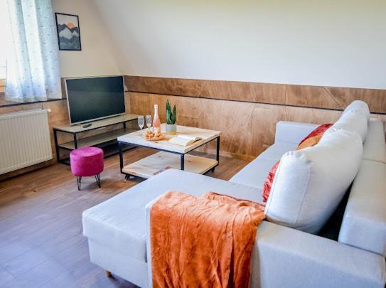 Atlas Chmur Apartament Бяли Дунаец Екстериор снимка