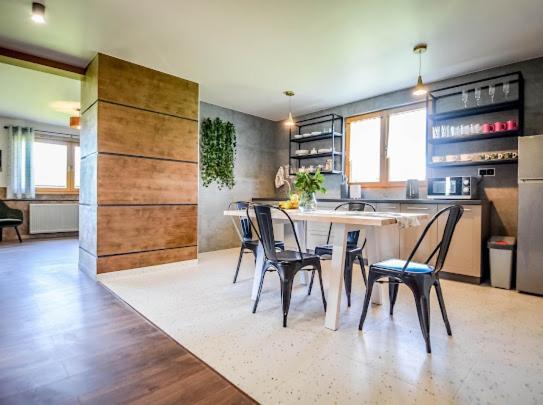 Atlas Chmur Apartament Бяли Дунаец Екстериор снимка